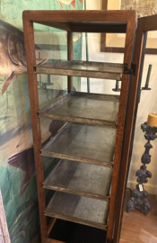 Oude Bakkers Vitrine kast