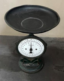 F.M.N. Weegschaal 10 Kg