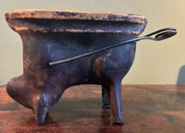Antieke Aardewerken Bakvorm „Paaslam” (ca. 1900–1920) – Prachtig Patina!