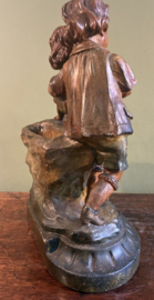 Groot Antiek Terracotta Beeld "Druivenplukkers" – Gemerkt Déposé Bruxelles
