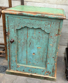 Vintage houten kastje – shabby chic / landelijke stijl (Epe)