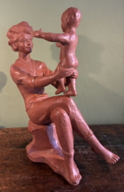 Prachtig Terracotta Beeld "Moeder en Kind" – Gesigneerd P. Peters (Piet Peters)