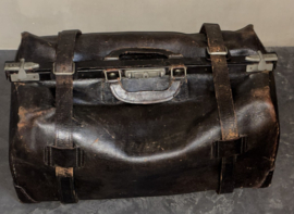 Antieke / Vintage Robuuste Bruin Leren Dokterstas (Gladstone model) – Eerste helft 20e eeuw