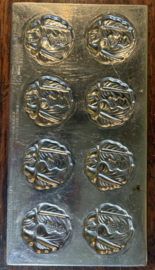 Prachtige set van 6 vintage metalen chocoladevormen / bonbonvormen