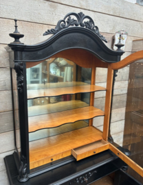 Prachtige antieke vitrinekast / buffetkast – Napoleon III stijl (Epe)