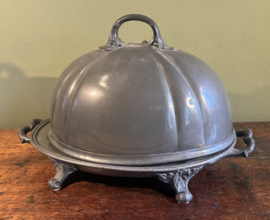 Museale Vroeg-Victoriaanse Britanniametaal / Tinnen Warmhoudschotel met Cloche (1848)