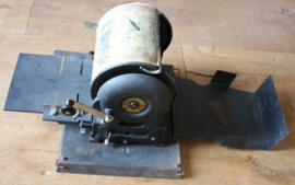 Oude draagbare stencil machine