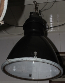 Industriële lamp met plat glas