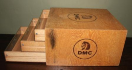 D.M.C. fourniturenkastje