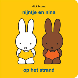 Bruna, Dick - Nijntje en Nina op het strand