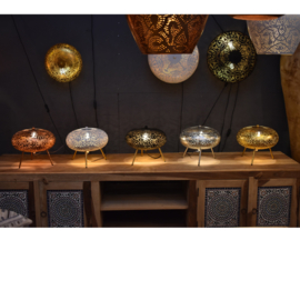 Orientalische Tischlampe im filigranen Ufo-Stil – Vintage-Weißgold