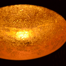 Oosterse hanglamp druppel - filigrain stijl - wit/goud