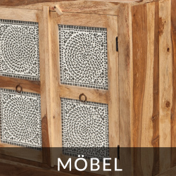 massief houten meubels met mozaïek panelen