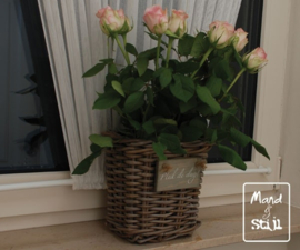 Rotan mandje voor snijbloemen (19x16x20cm)