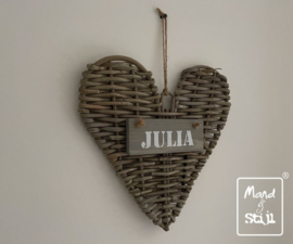 Rotan hartje met naam groot (30x30cm)
