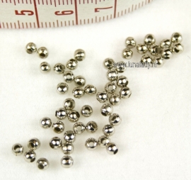 Spacer Beads platinumkleur. ± 75stuks.