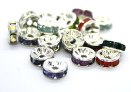 4001 Spacer met rhinestone.  8 mm. 10 stuks. Mix kleuren