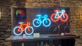 NEON LED FIETSEN