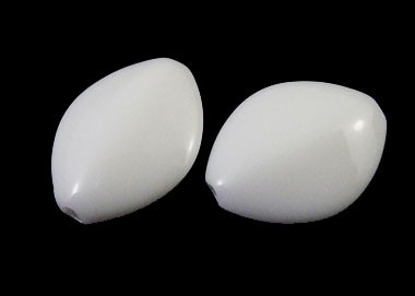 100 x Kralen wit 16x12.5mm