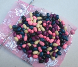 Roze organzazakje met 250 kralen