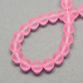 100 Glaskralen frosted roze 6mm