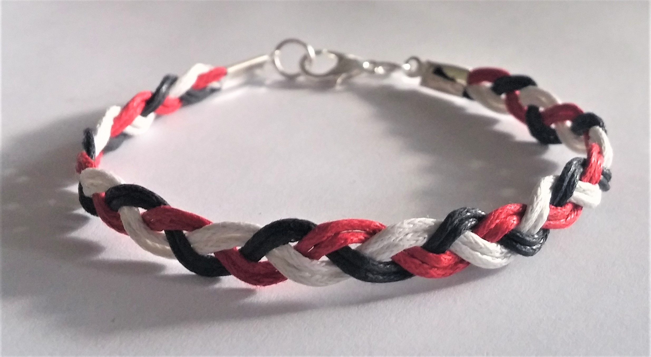 Gevlochten armband maken met hangers