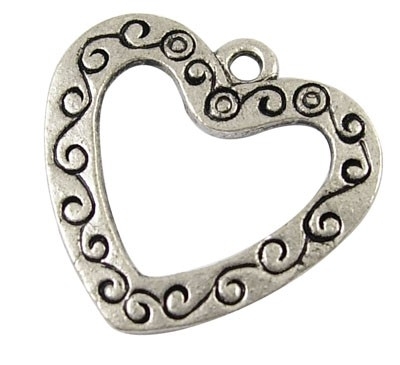 10 x Tibetaans zilveren hart hanger 24x23mm
