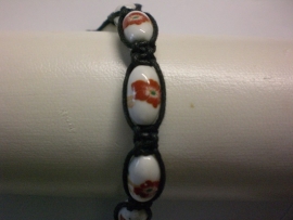 Armband met porseleinen kralen