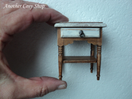 Dollhouse miniature side table 1" scale