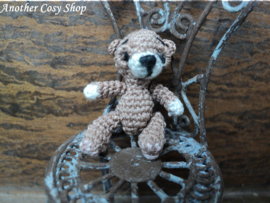 Dollhouse miniature cuddle bear in 1" scale