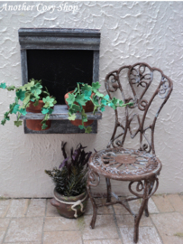 Dollhouse miniature  blackboard with plants in 1"scale