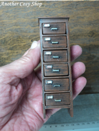 Poppenhuis miniatuur archiefkast (bruin) schaal 1:12