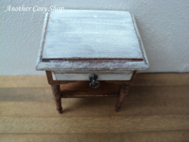 Dollhouse miniature side table 1" scale