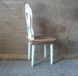 Dollhouse miniature chair with cutout heart 1"scale