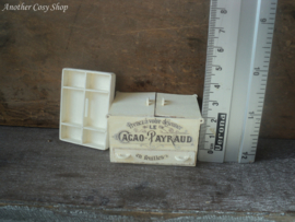 Dollhouse miniature storage chest in 1" scale