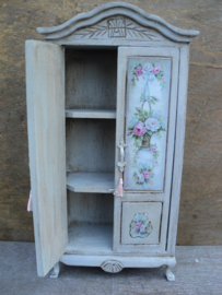 Dollhouse miniature linen closet / wardrobe