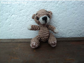 Dollhouse miniature cuddle bear in 1" scale