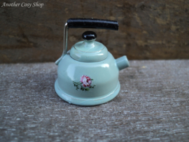 Dollhouse miniature water kettle in 1" scale