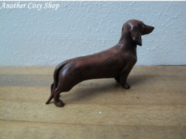 Dollhouse miniature dachshund in 1"scale