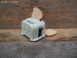 Poppenhuis miniatuur broodrooster met toast schaal !;12