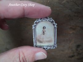 Dollhouse miniature painting ballerina in 1"scale