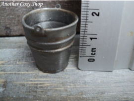 Dollhouse miniature galvanized bucket in 1" scale