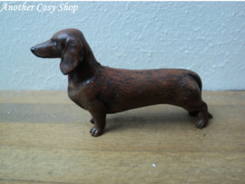 Dollhouse miniature dachshund in 1"scale