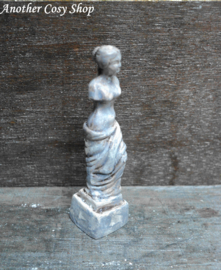 Poppenhuis miniatuur beeld venus schaal 1:12