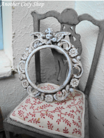 Poppenhuis miniatuur ronde lijst schaal 1:12