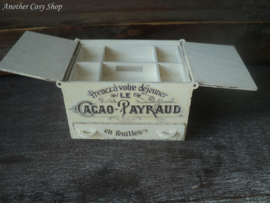 Dollhouse miniature storage chest in 1" scale