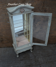 Dollhouse miniature display cabinet 1"scale