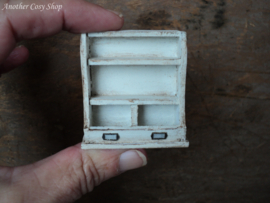 Poppenhuis miniatuur postkastje in schaal 1:12