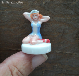 Statue pin-up girl in sailor outfit