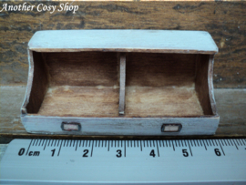 Dolllhouse two compartment box 1" scale